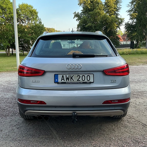 Audi Q3 6 of 15