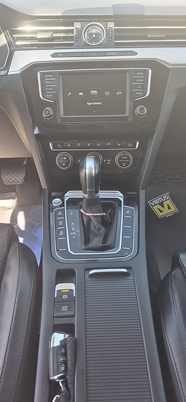 Volkswagen Passat 7 of 7