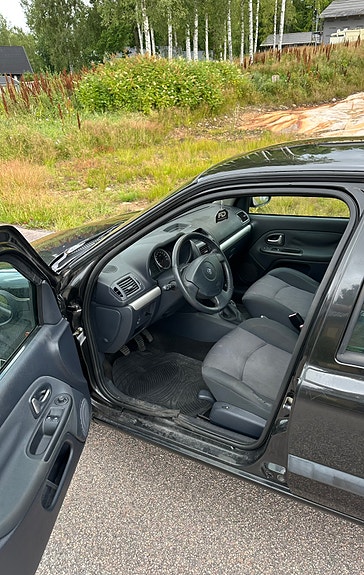 Renault Clio 4 of 4