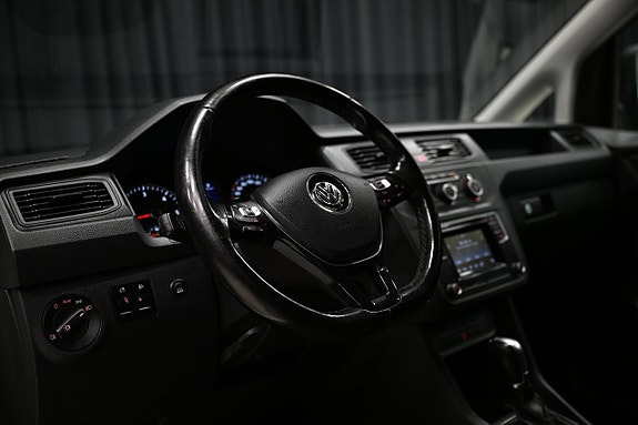 Volkswagen Caddy Maxi 12 of 25
