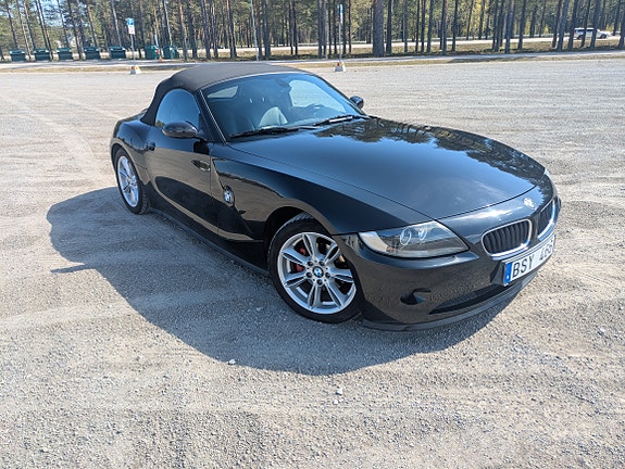 BMW Z4 13 of 13