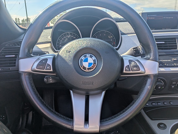 BMW Z4 9 of 13