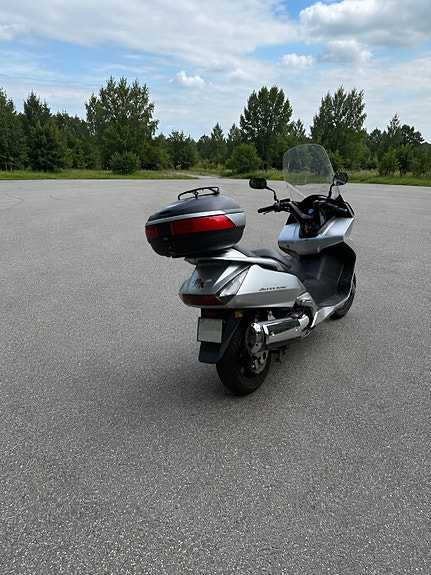 Honda Silverwing 3 of 4