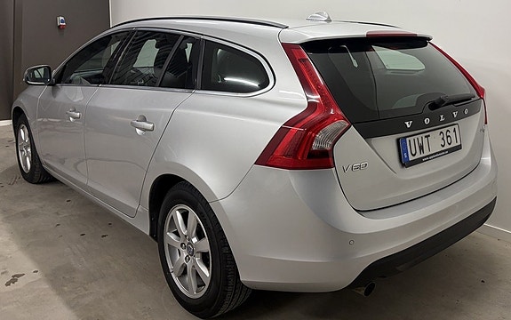 Volvo V60 5 of 11