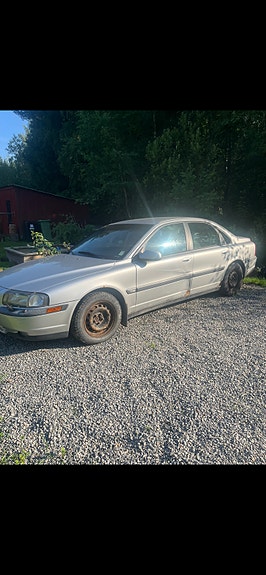 Volvo S80 2 of 3