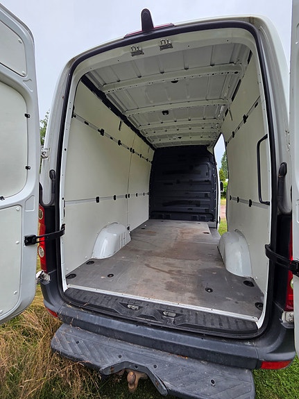 Volkswagen Crafter 35 7 of 7