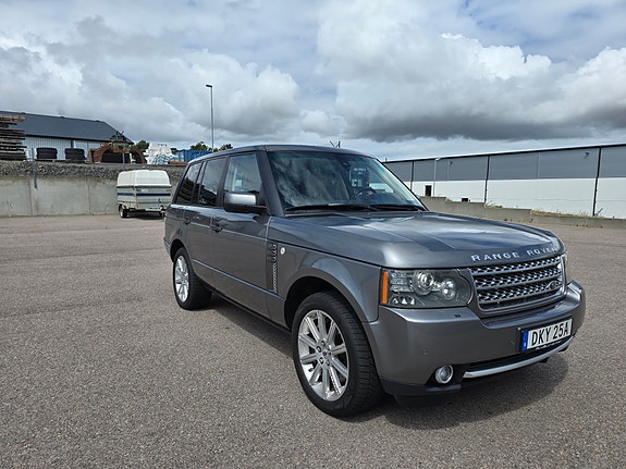 Land Rover Range Rover 2 of 5