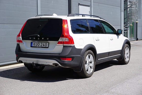 Volvo XC70 5 of 5