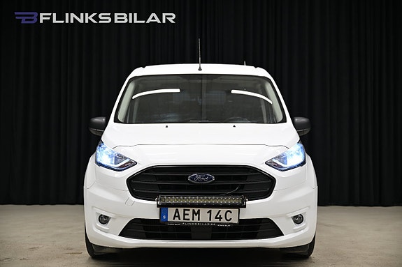 Ford Transit Connect 9 of 25