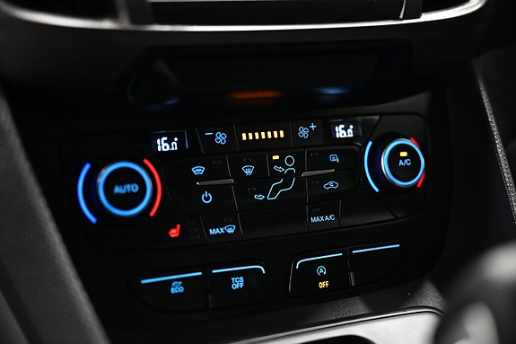 Ford Transit Connect 15 of 25
