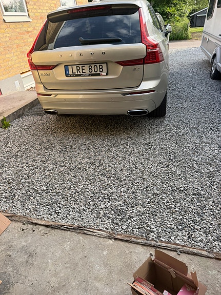 Volvo XC60 3 of 5