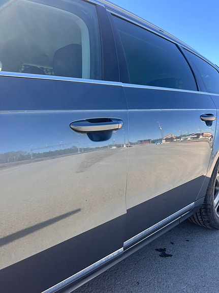 Volkswagen Passat 11 of 14