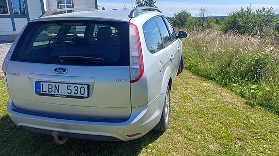 Ford Focus 3 of 5