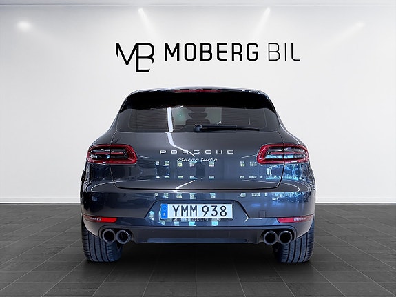 Porsche Macan Turbo 6 of 23