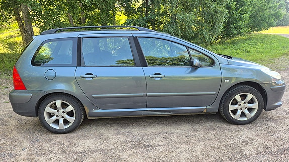 Peugeot 307 5 of 5