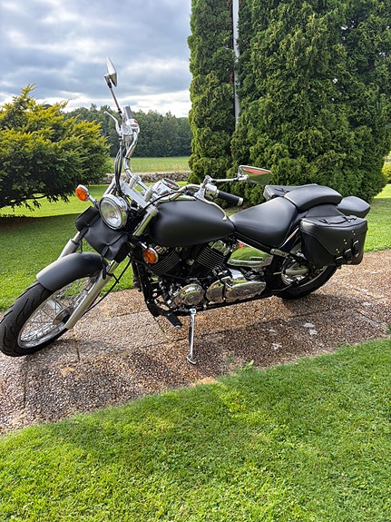 Yamaha XVS650 4VR 2 of 5