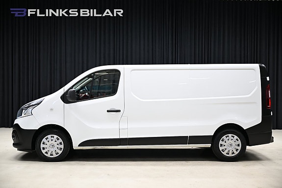 Renault Trafic 2 of 26