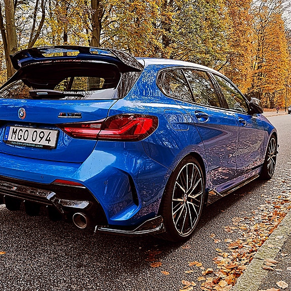 BMW M135i 2 of 5
