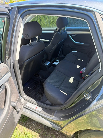 Audi A4 5 of 9
