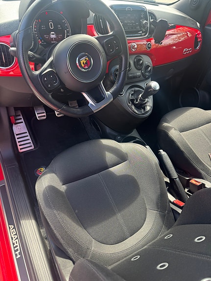 Abarth 595 4 of 5