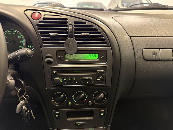 Citroen Xsara 14 of 16
