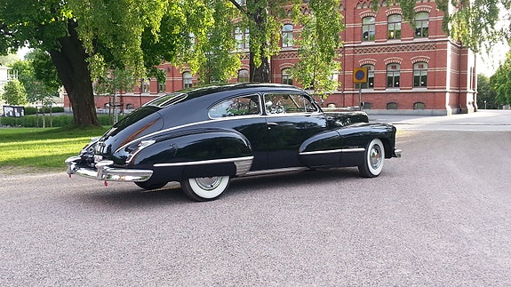 Cadillac Series 62 4 of 10