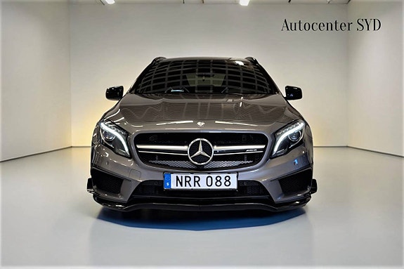 Mercedes-Benz GLA45 2 of 5