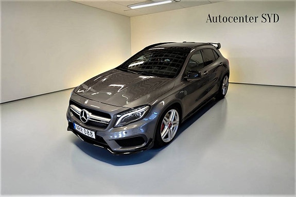 Mercedes-Benz GLA45 5 of 5