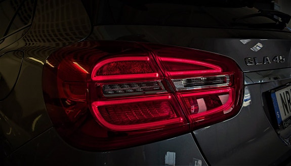 Mercedes-Benz GLA45 21 of 30