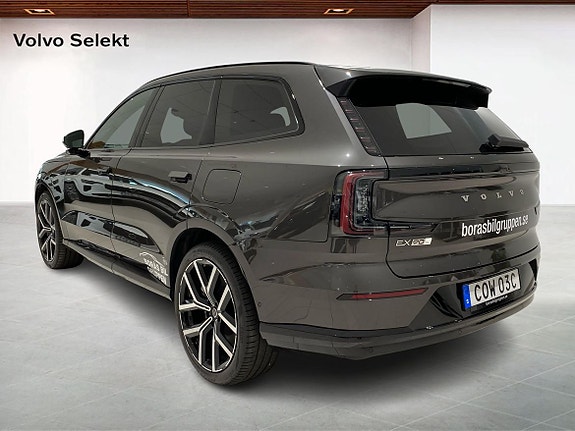 Volvo EX90 2 of 5