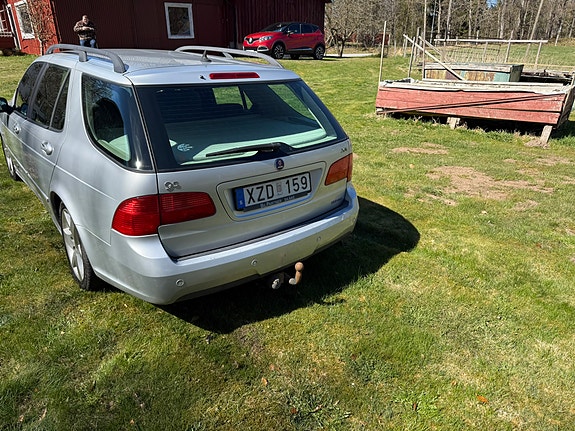 Saab 9-5 3 of 5