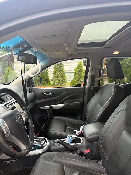 Nissan Navara 5 of 10