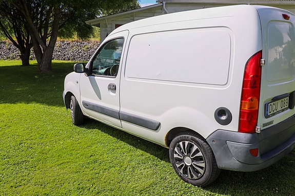 Renault Kangoo Express 4 of 5