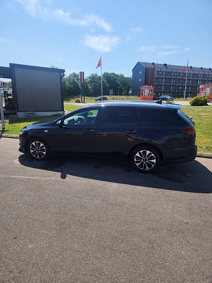 Kia Ceed 3 of 10