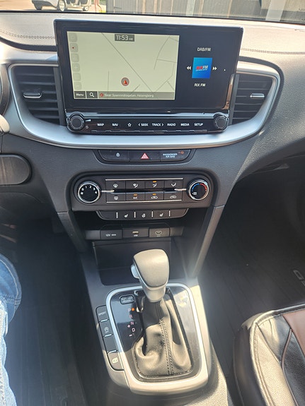 Kia Ceed 4 of 10