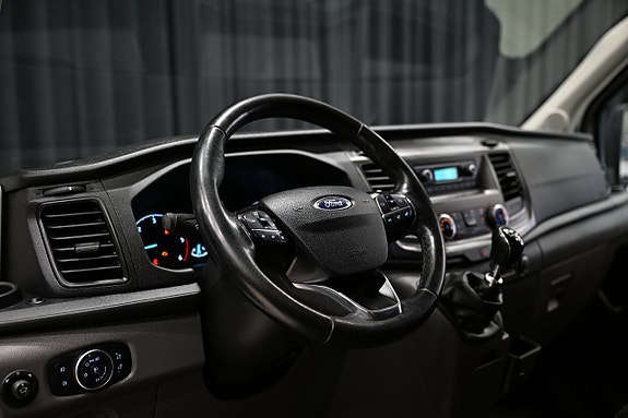 Ford Transit 17 of 29