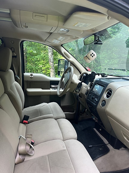 Ford F-150 6 of 10