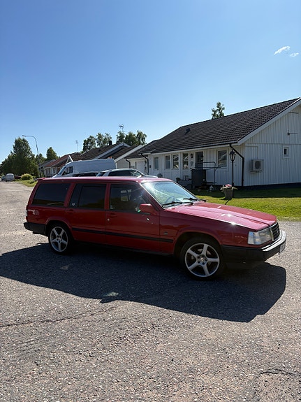 Volvo 940 3 of 5