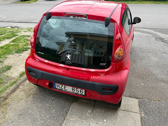 Peugeot 107 3 of 5
