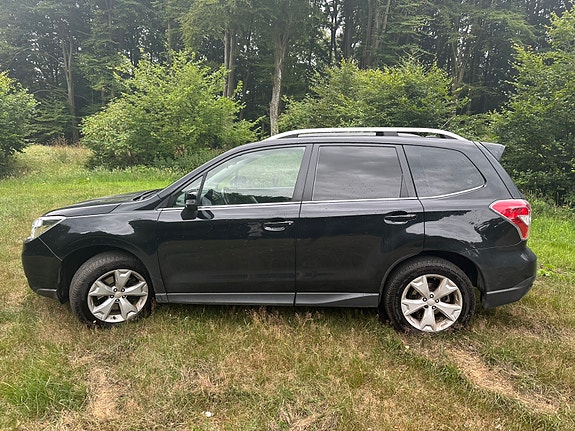 Subaru Forester 7 of 12