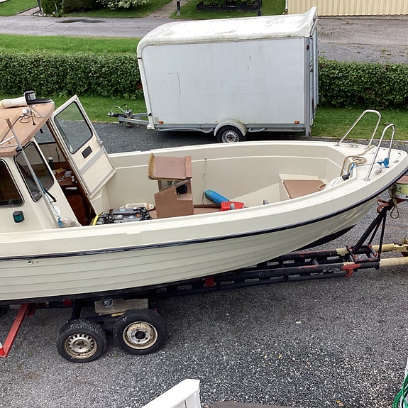 Uttern 720 med yanmar diesel 75hk 2 of 7