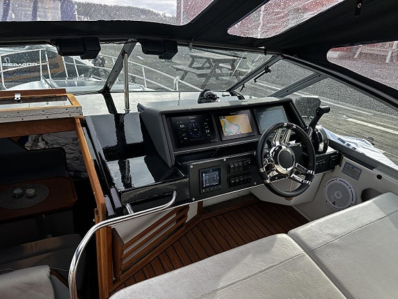 Sea ray 268 mercruiser 383 2018 unik 5 of 6