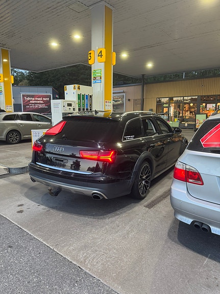 Audi A6 allroad 4 of 11