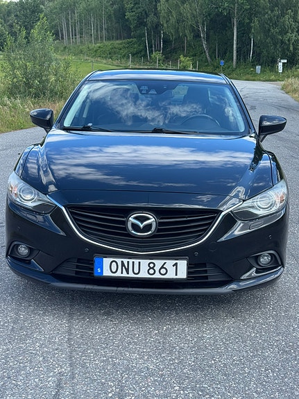 Mazda 6 3 of 5