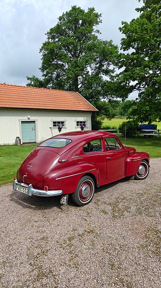 Volvo PV 2 of 5