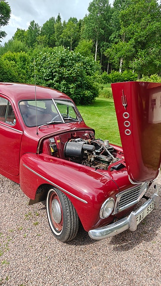 Volvo PV 6 of 9