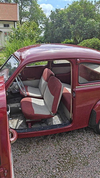 Volvo PV 4 of 5