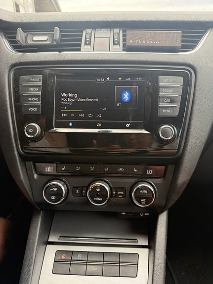 Skoda Octavia 3 of 4