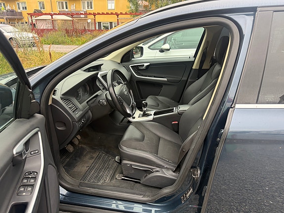 Volvo XC60 4 of 4