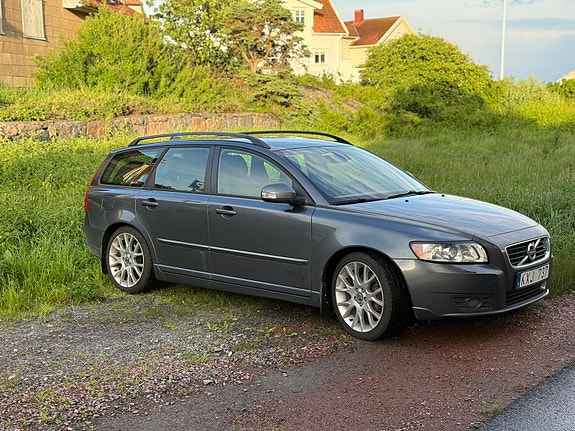 Volvo V50 5 of 5